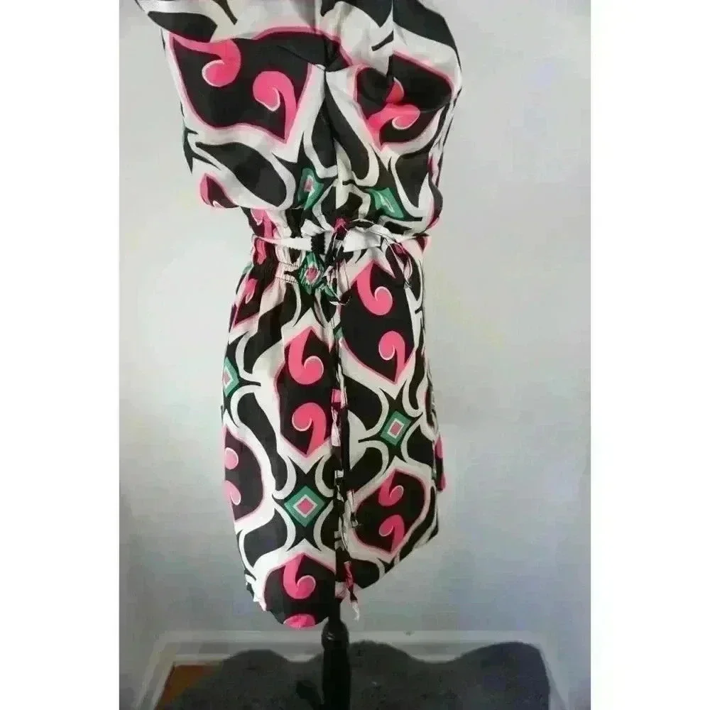 New Collection Italy Satin Button Down Crop Top & Short Set, Size M/L - Picture 10 of 12